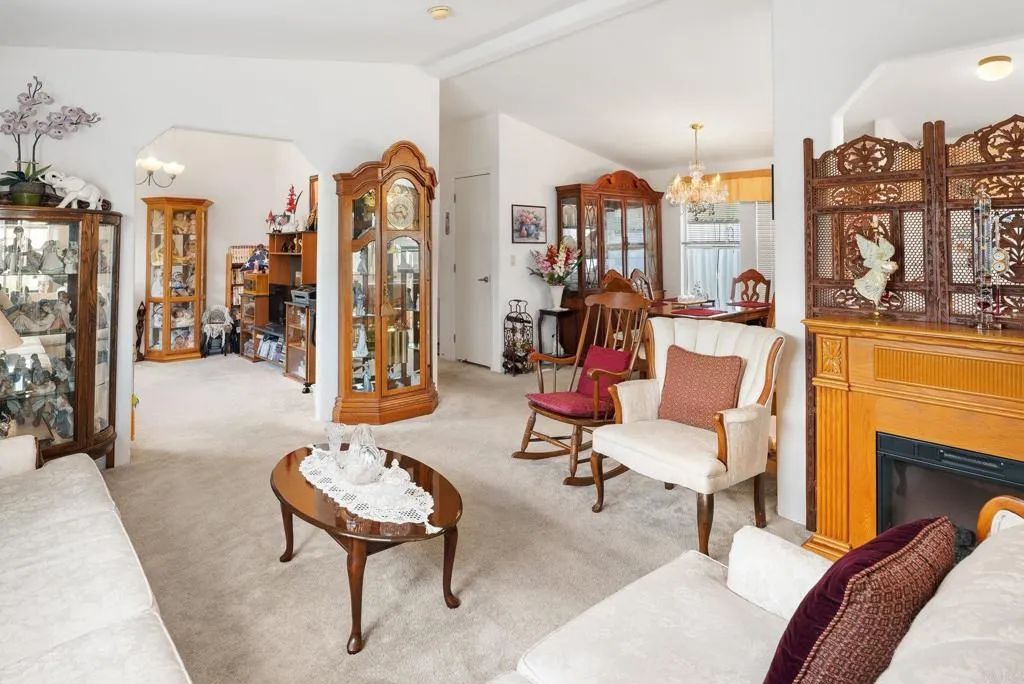 Vista, California 92084, United States, 2 Bedrooms Bedrooms, ,2 BathroomsBathrooms,Residential,Active,219499