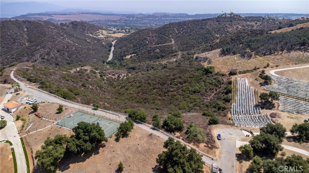 20242 Avenida de los Arboles