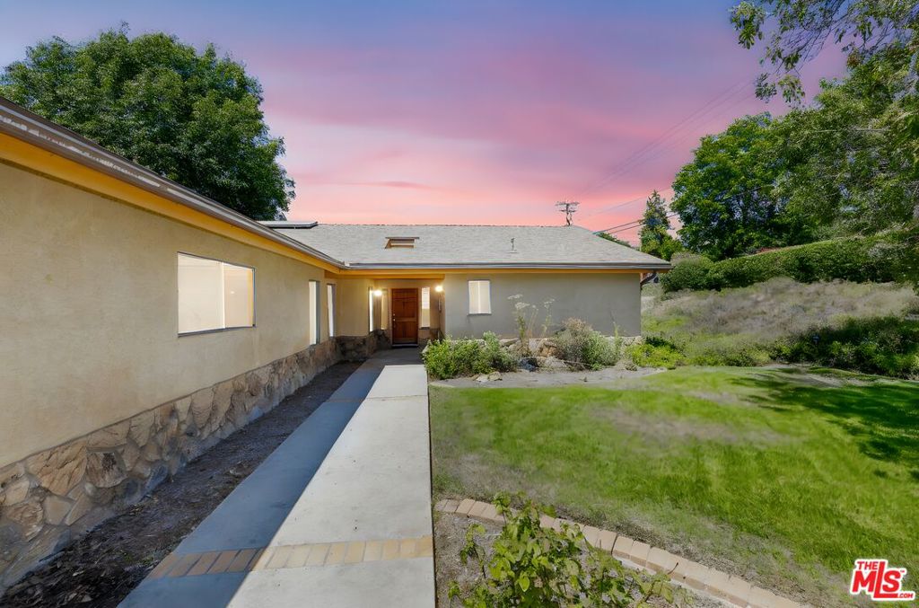2528 Bella Vista Drive