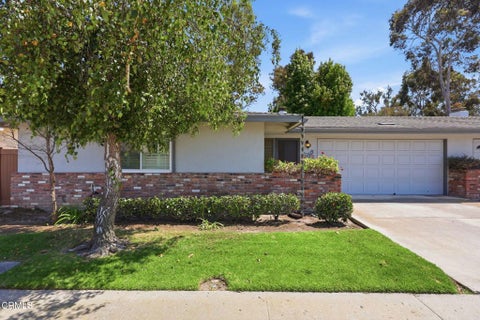 Photo of 2546 Neptune Place, Port Hueneme, CA 93041 (MLS # V1-37321)