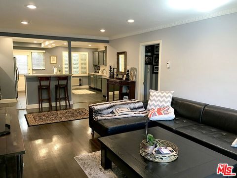 Photo of 8727 Shoreham Drive #2, West Hollywood, CA 90069 (MLS # 26632983)