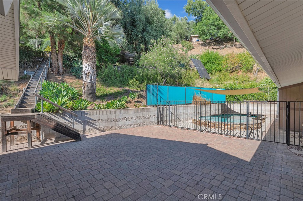 3777 N Arrowhead Avenue