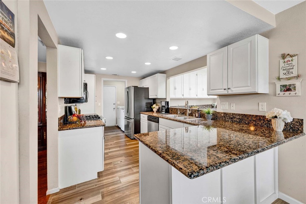 636 Longfellow Drive