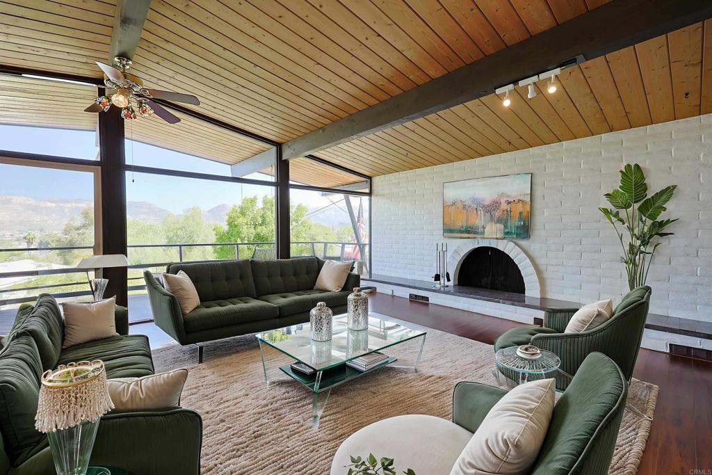 9540 Petite Lane
