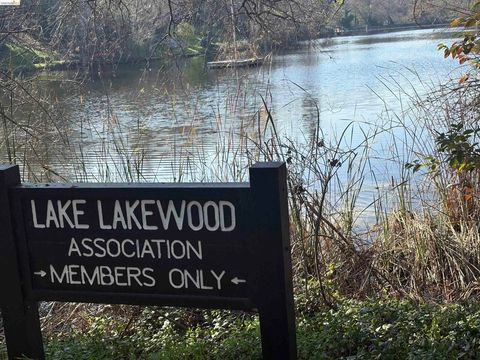 Photo of 558 558 Lakewood Cir Cir, Walnut Creek, CA 94598 (MLS # 41124618)