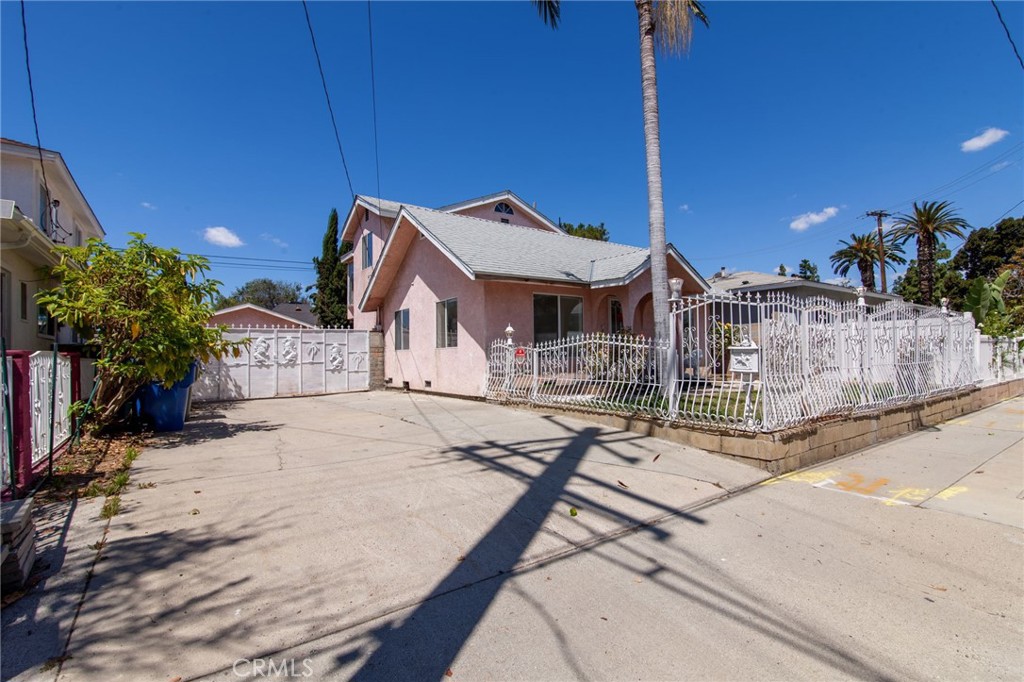 16413 Downey