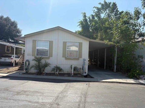 Photo of 4838 1/2 Old Cliffs Road RD, San Diego, CA 92120 (MLS # 260021387SD)
