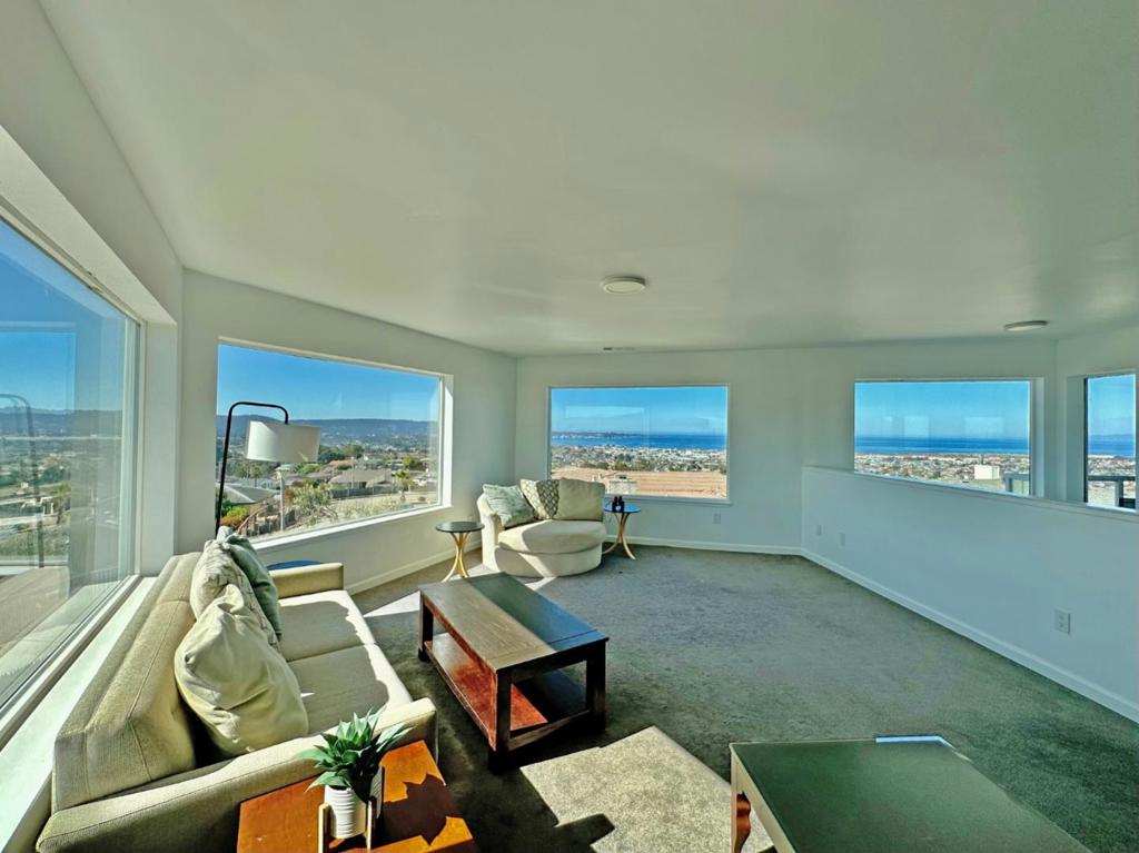 1364 Skyview Drive