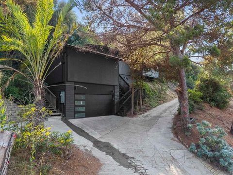1733 Nautilus Street La Jolla CA 92037