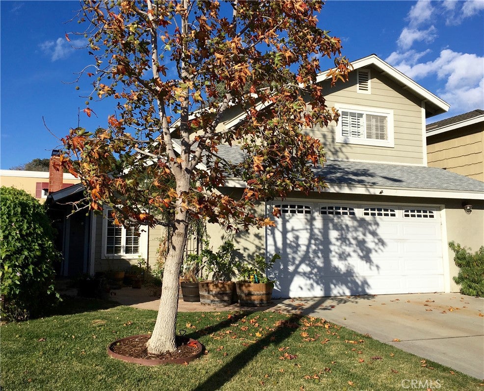 990 Trabuco CIR