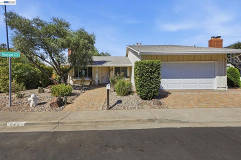 Photo of 643 Sutton Ct CT, Walnut Creek, CA 94598 (MLS # 41149654)