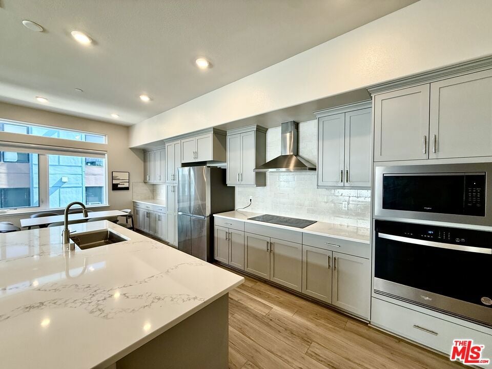 3356 Petunia Court 403