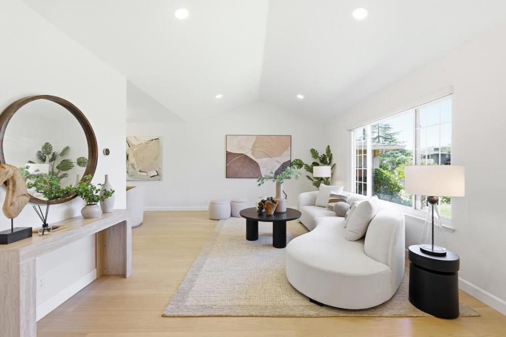40220 Hacienda Court