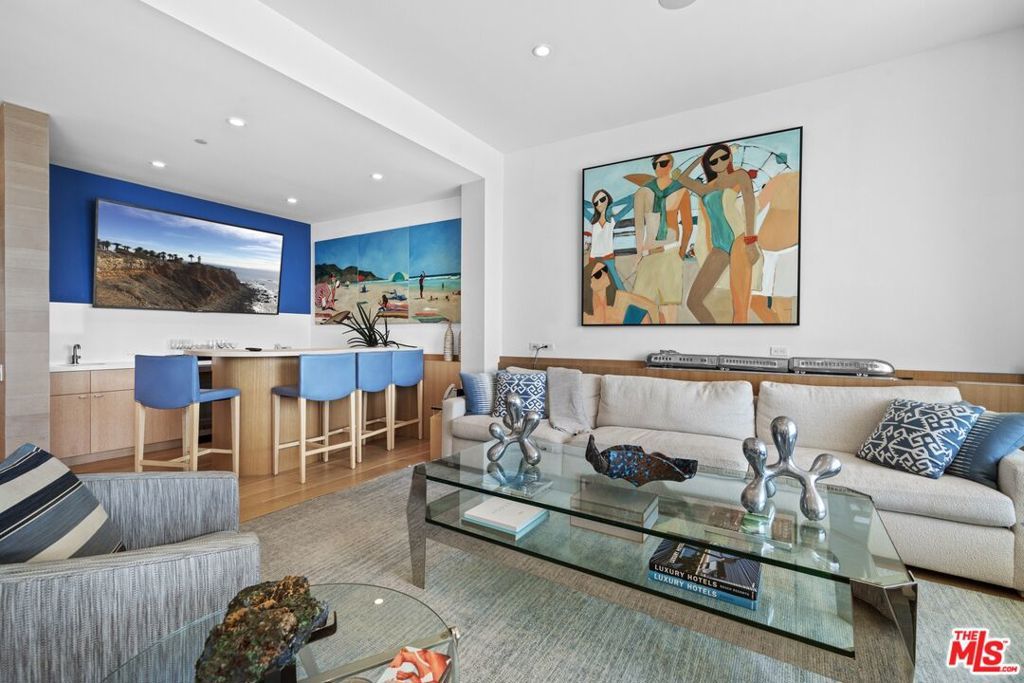 Photo of 24380 Malibu Road, Malibu, CA 90265 (MLS # 25581817)