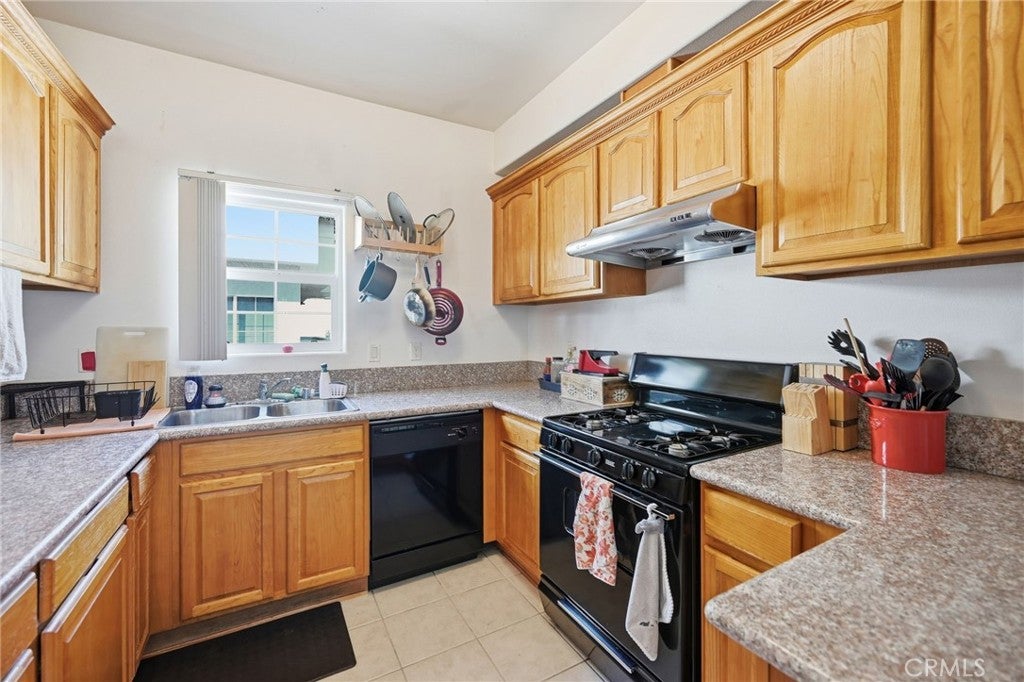 3711 Baldwin Street 1205