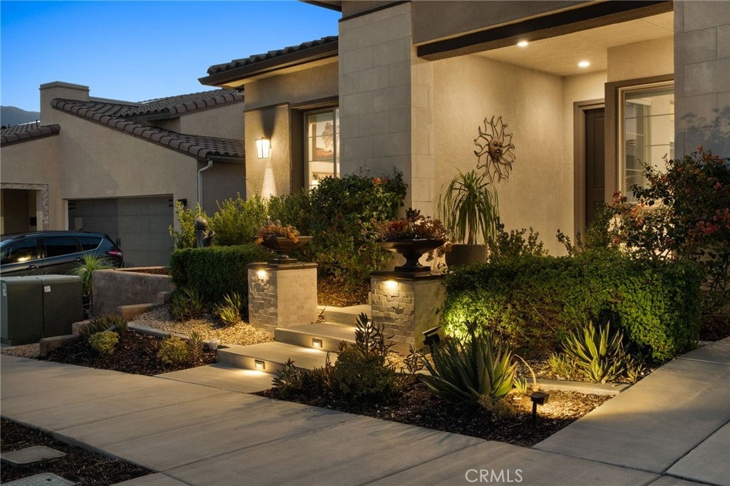 11476 Arch Hill Drive