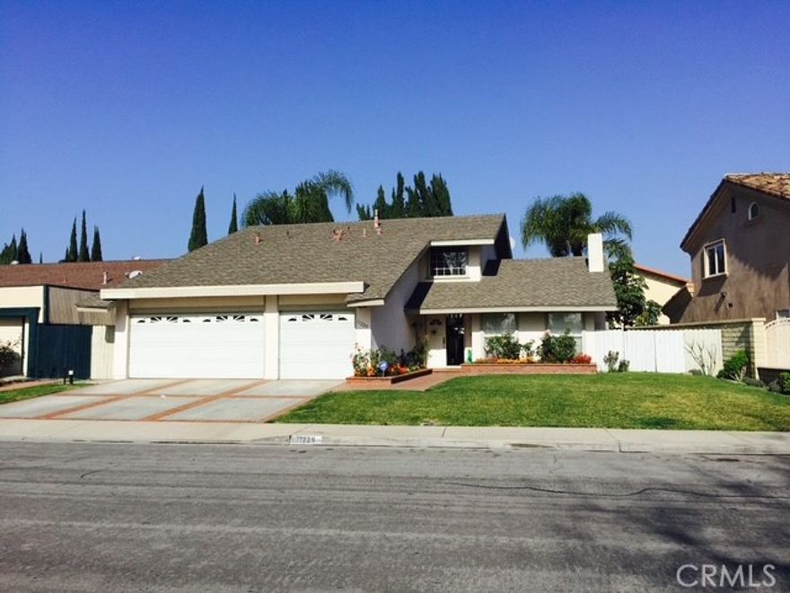 5 bedrooms and 3 bathrooms 3 cars garage 
Pool and spa
EV chargers
Close to Miles Square Park and neighborhood park
Weekly pool and gardening services
Including fridge and washer and dryer
Central HVAC