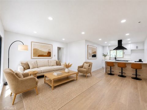 Photo of 6020 Nevada AVE #11, Woodland Hills, CA 91367 (MLS # SR26096065)