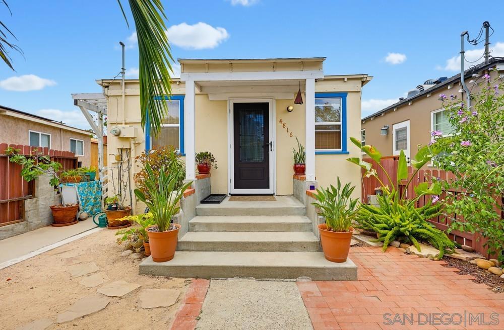 4816 Lantana DR, San Diego CA 92105