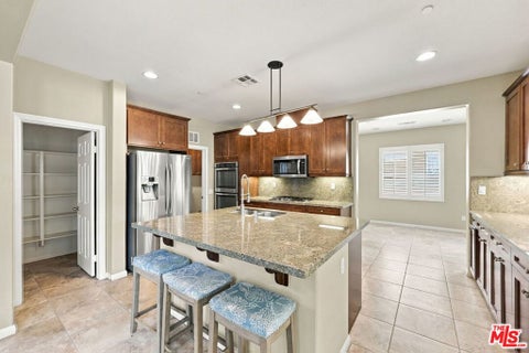 Tiny photo for 175 Seabluff Drive, Port Hueneme, CA 93041 (MLS # 26988979)