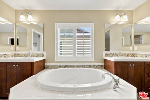 Tiny photo for 175 Seabluff Drive, Port Hueneme, CA 93041 (MLS # 26988979)