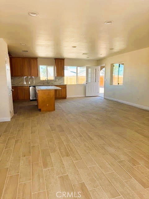 8669 S. Loop Boulevard