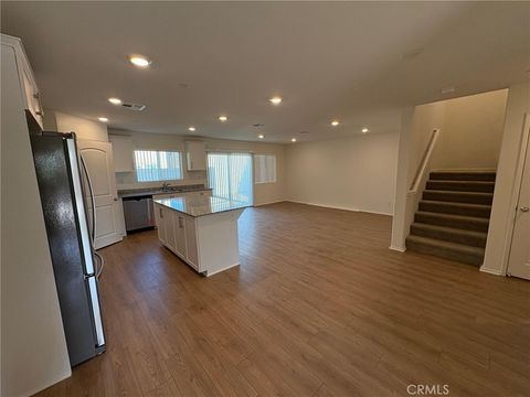 Photo of 14042 Starlene Street, Moreno Valley, CA 92555 (MLS # DW25245061) Photo of 14042 Starlene Street, Moreno Valley, CA 92555 (MLS # DW25245061)