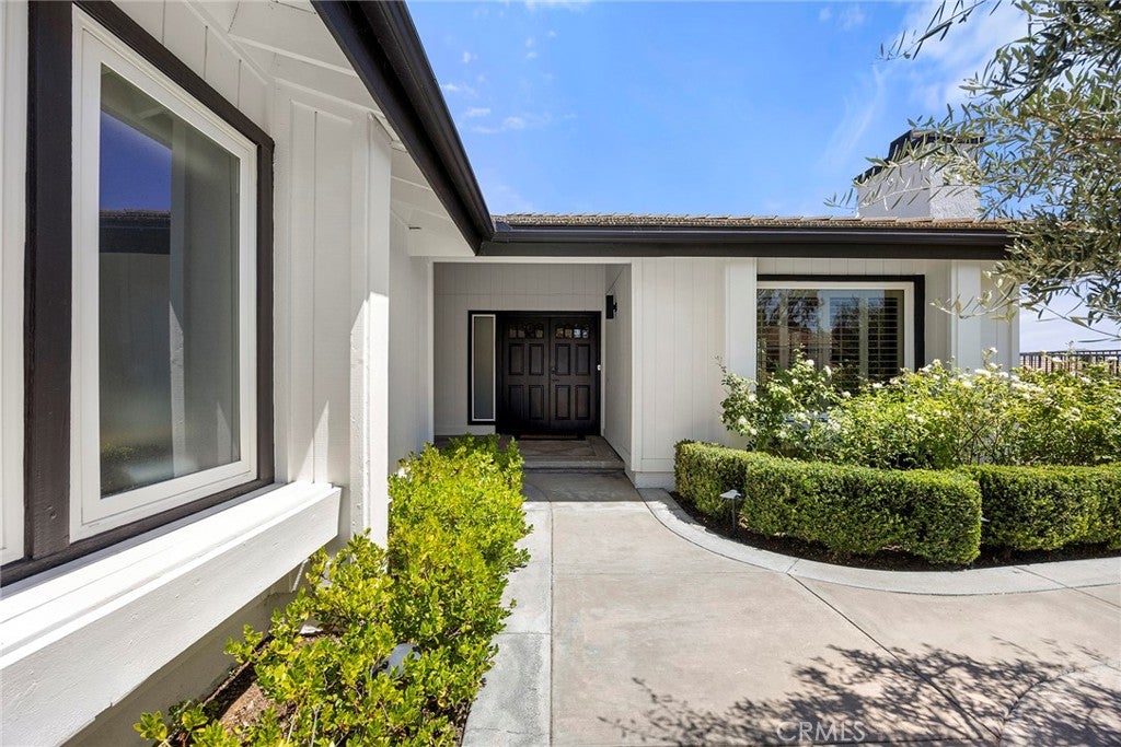 5540 Via Ontiveros