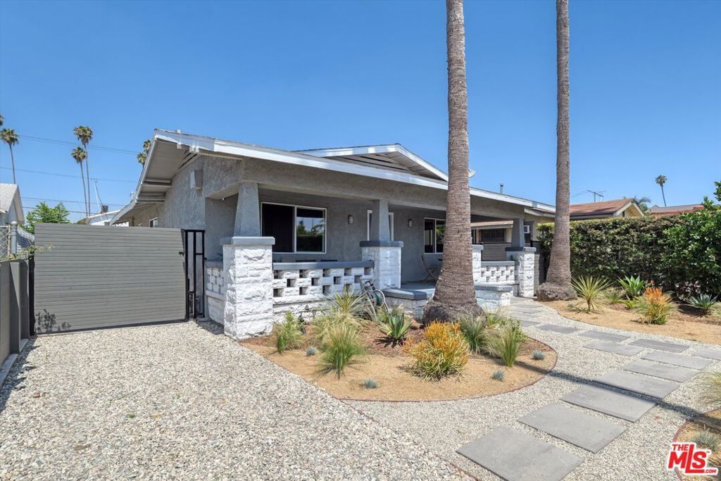 Photo of 3447 9th Avenue, Los Angeles, CA 90018 (MLS # 25558965)