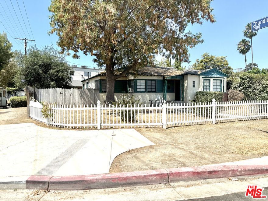 Rare duplex on an oversized 9,365 sq. ft. corner parcel featuring a 2 bedroom, 2 bath main home of approximately 1,419 sq. ft. plus a detached 1 bedroom, 1 bath cottage of approximately 820 sq. ft. with its own garage. The flat, usable lot provides ample outdoor space for gardens, entertaining, or future expansion. Endless potential for both investors and end users to maximize value.
