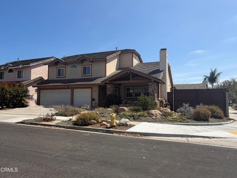 Photo of 650 Lions Gate Drive, Oxnard, CA 93030 (MLS # V1-38337)