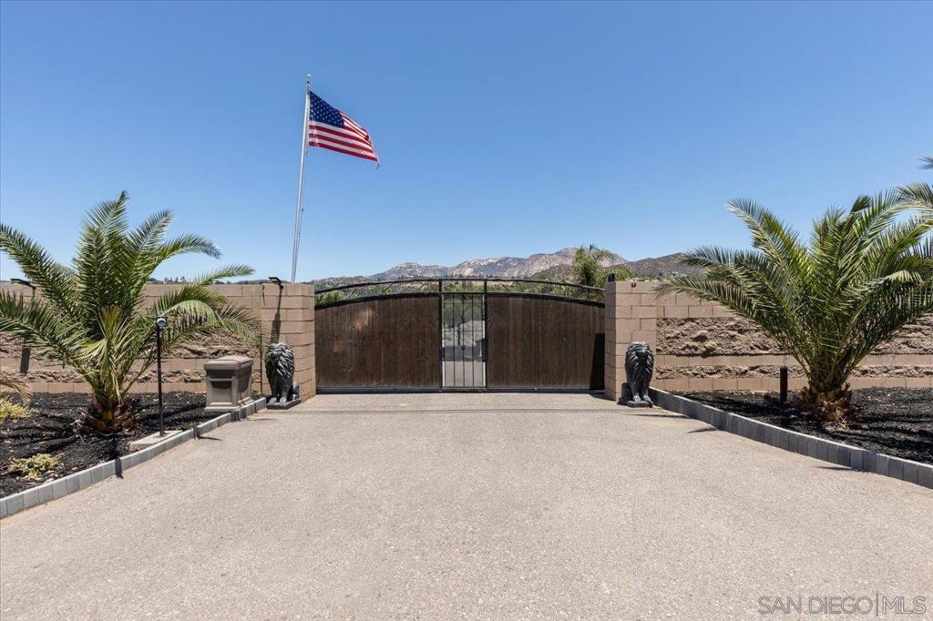 15786 Olde Highway 80