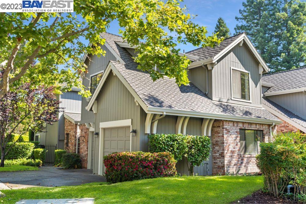 BLACKHAWK C. C. - Residential