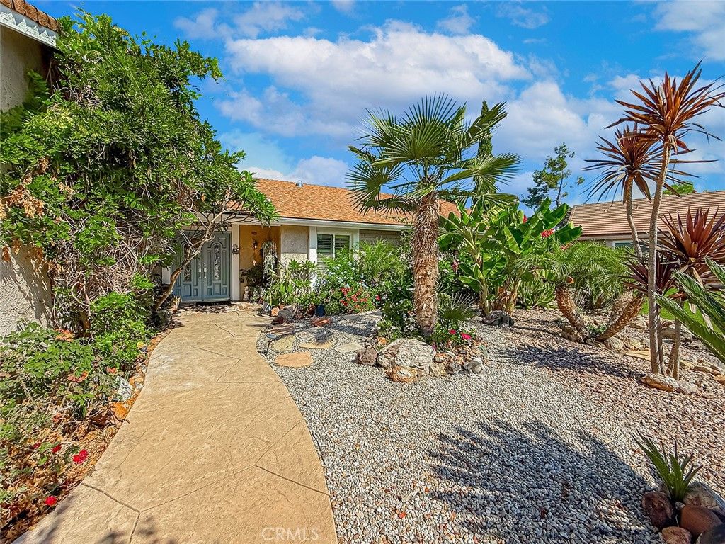 Photo of 2797 Beckett Court, Thousand Oaks, CA 91360 (MLS # SR26011206)