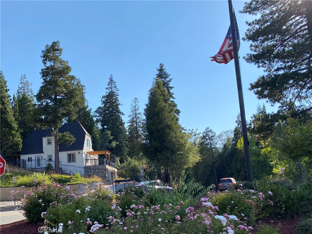 Arrowhead Woods (AWHW) - Residential