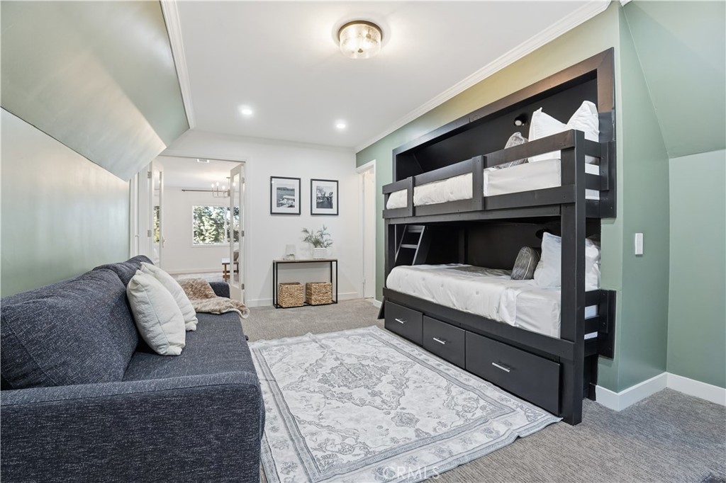 Arrowhead Woods (AWHW) - Residential