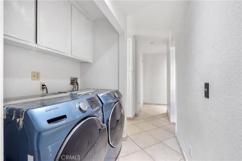 Tiny photo for 13709 Grand Isle DR, Moorpark, CA 93021 (MLS # SR26193569)
