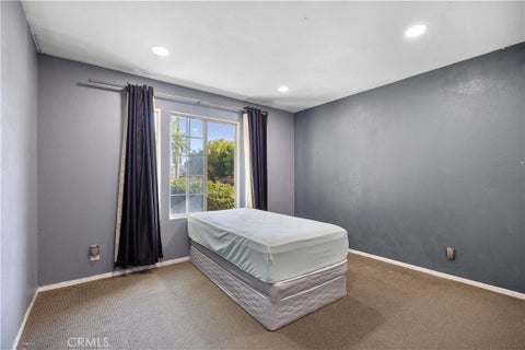 Tiny photo for 13709 Grand Isle DR, Moorpark, CA 93021 (MLS # SR26193569)