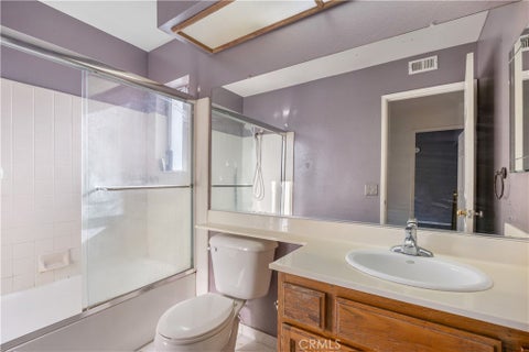 Tiny photo for 13709 Grand Isle DR, Moorpark, CA 93021 (MLS # SR26193569)