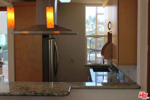Tiny photo for 1033 1/2 N Martel Avenue, West Hollywood, CA 90046 (MLS # 26848129)