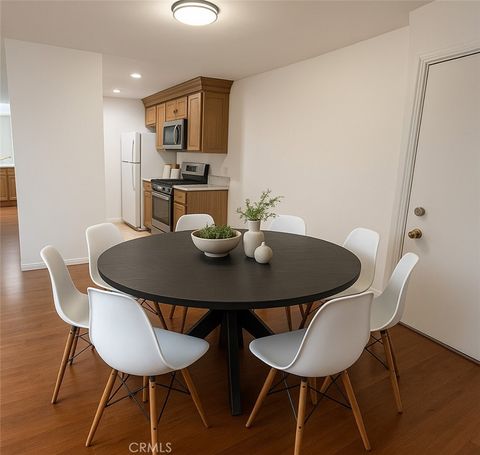 5460 White Oak Avenue J206 Encino CA 91316