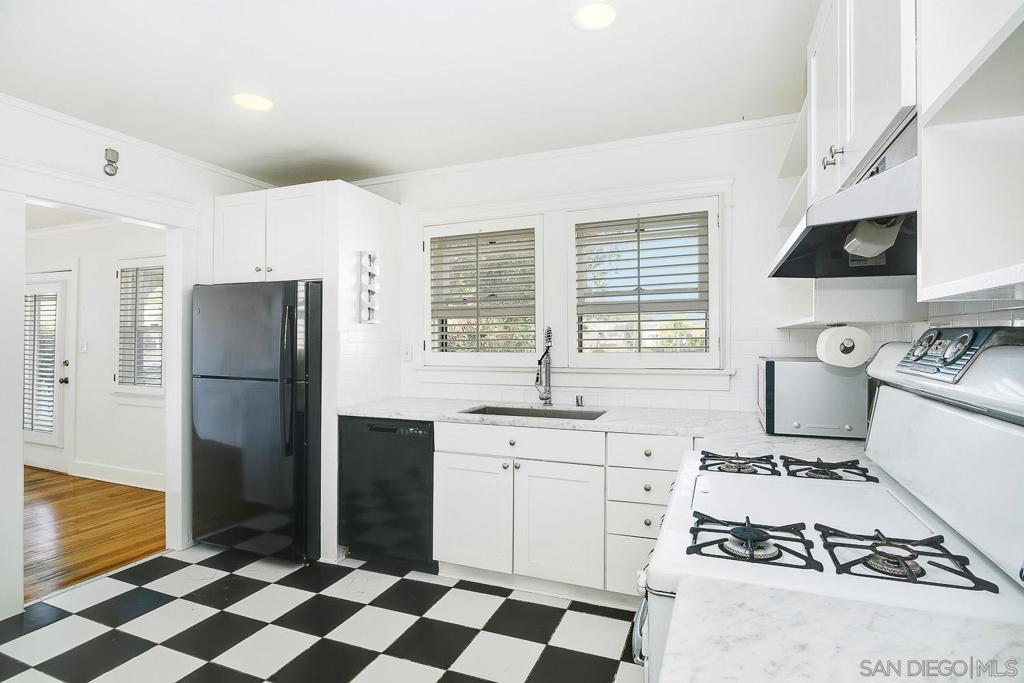 University Heights - Residential Lease