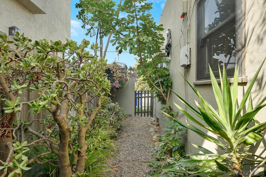 University Heights - Residential Lease