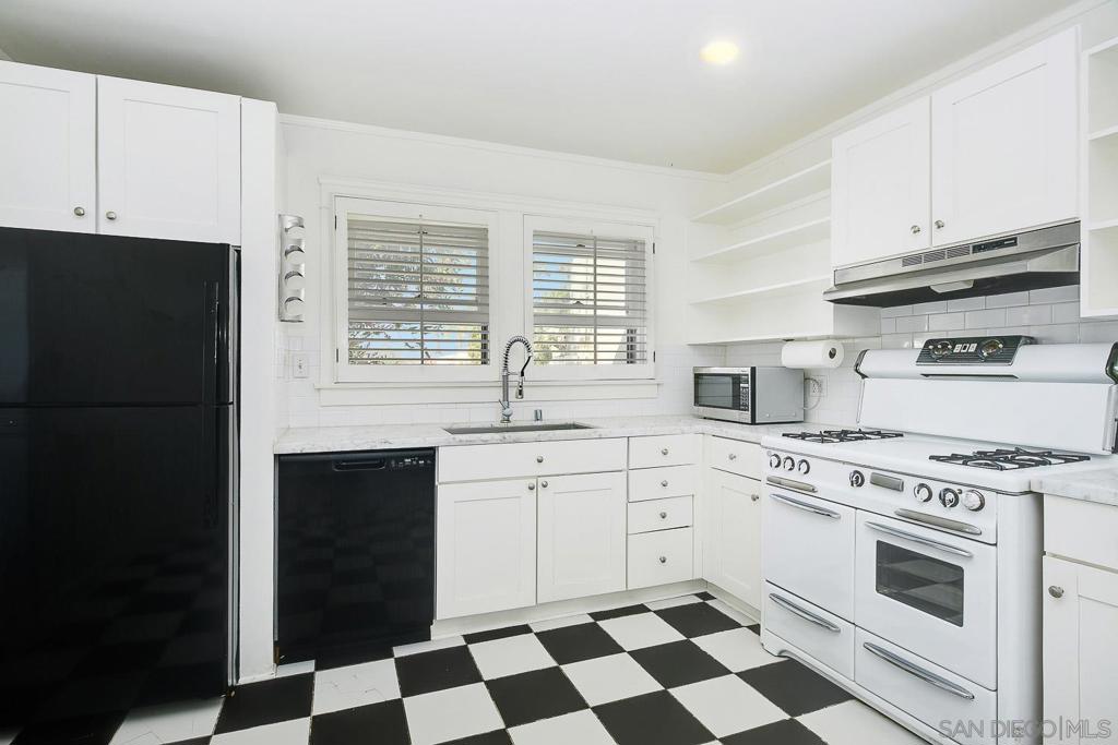 University Heights - Residential Lease