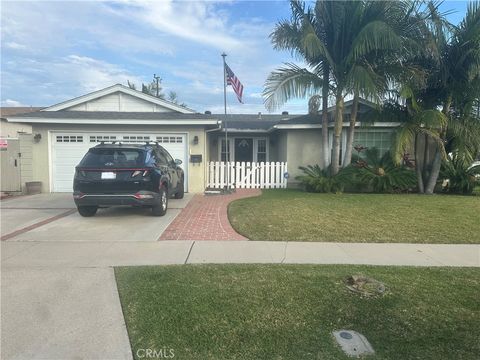 15942 Topaz Westminster CA 92683