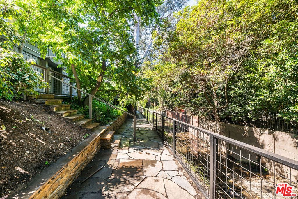 Photo of 689 Brooktree Road, Santa Monica, CA 90402 (MLS # 26832715)