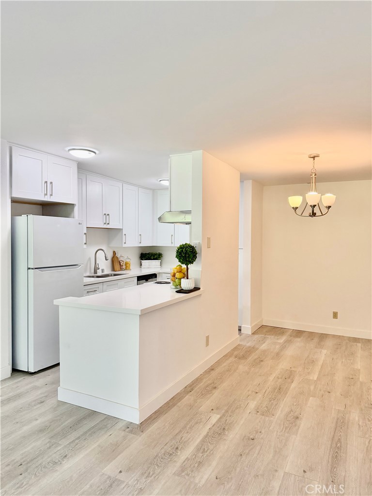 6542 Ocean Crest C112