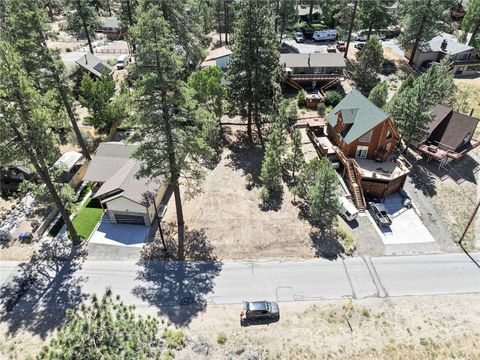 Photo of 14999 E Big Bear Boulevard, Big Bear City, CA 92314 (MLS # FR26003556)