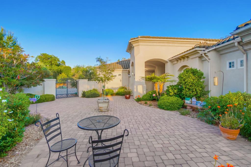 1495 Meredith Road