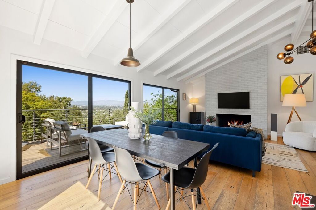 Photo of 3736 Berry Drive, Studio City, CA 91604 (MLS # 26665161)